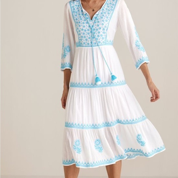 Soft Surroundings Dresses & Skirts - Soft Surroundings Blue and White Midi Dress XL Embroidered Brand New